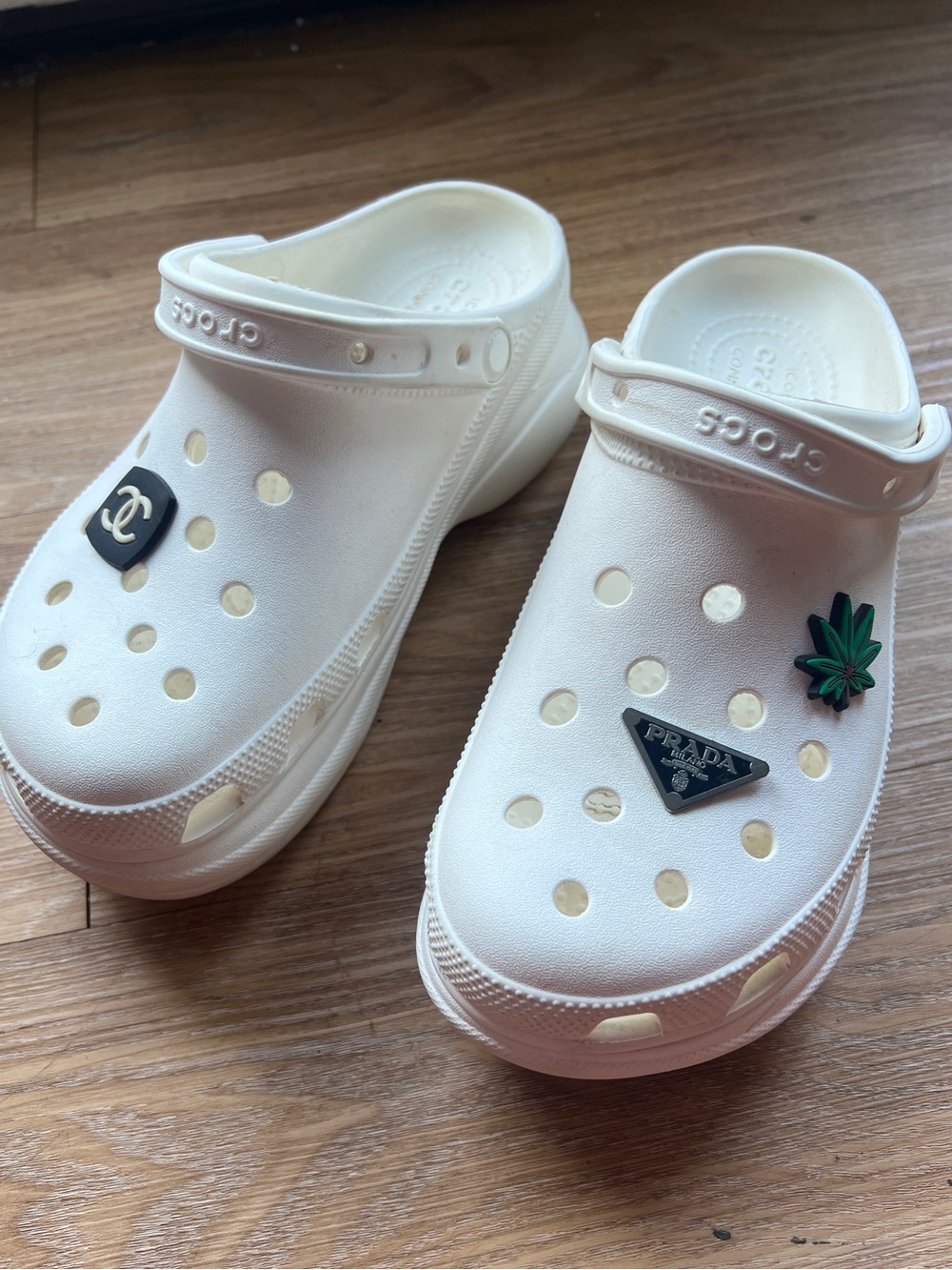 CROCS White Platform Clogs with Decorative Charms 9